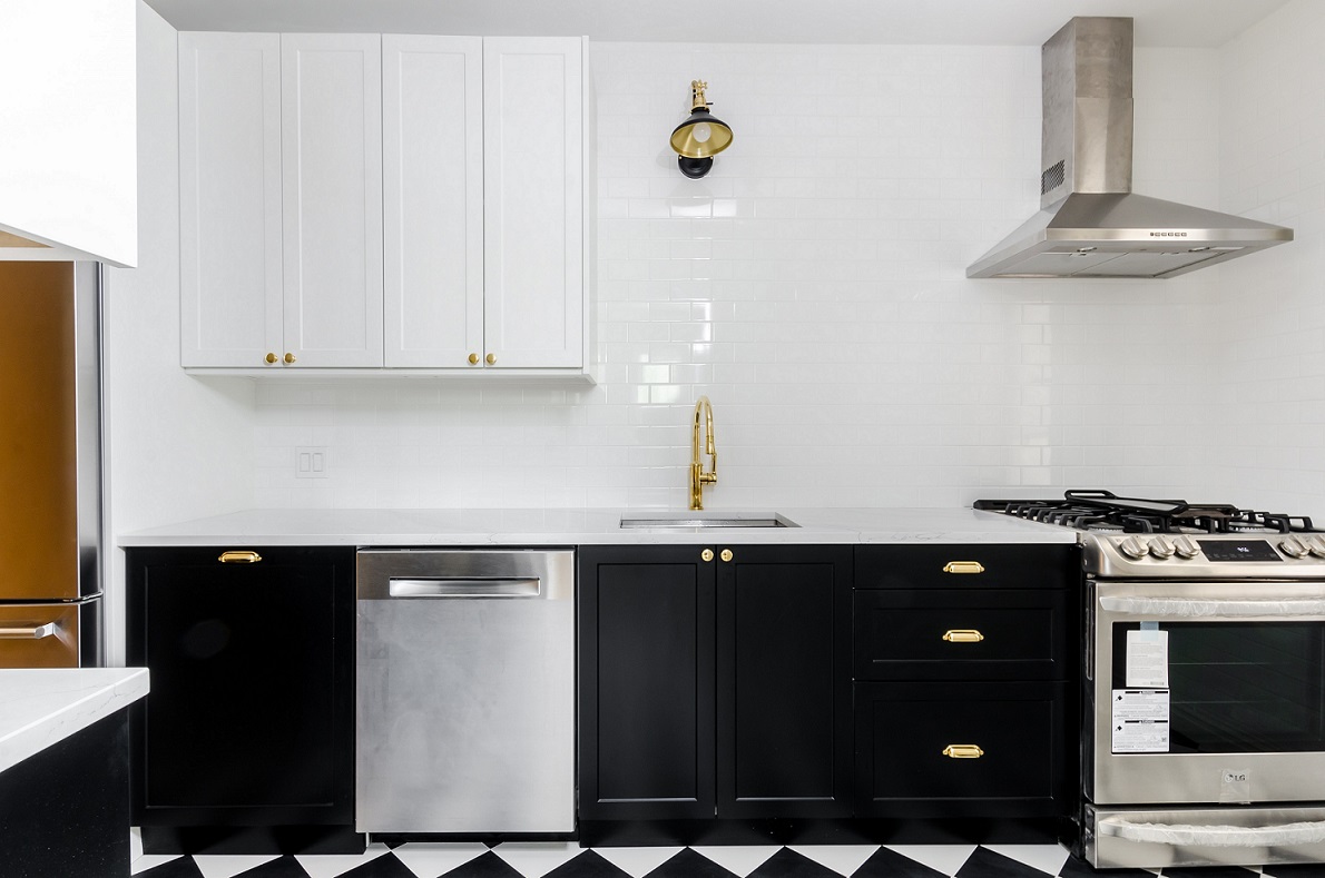dapur minimalis hitam putih Dekoruang com
